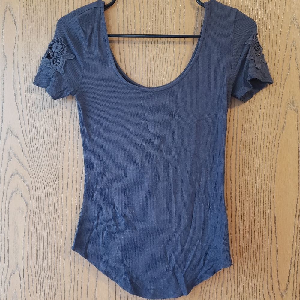Mudd Floral Sleeve Top